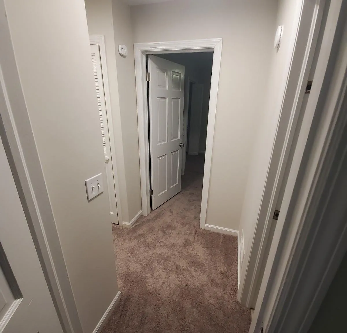 2 bed, 1.5 bath, 900 sqft, $1,499 — Photo 3