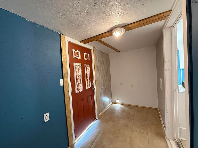 2715 Pennsylvania Rd — Photo 6
