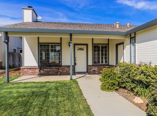 7341 Little Acorn Way, Rio Linda, CA 95673