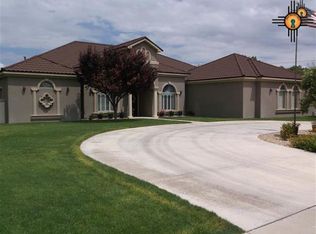 1530 La Vina Cir, Carlsbad, NM 88220