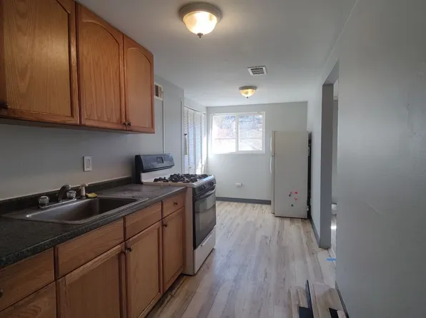 742 Ohio Ave APT 4, Glassport, PA 15045