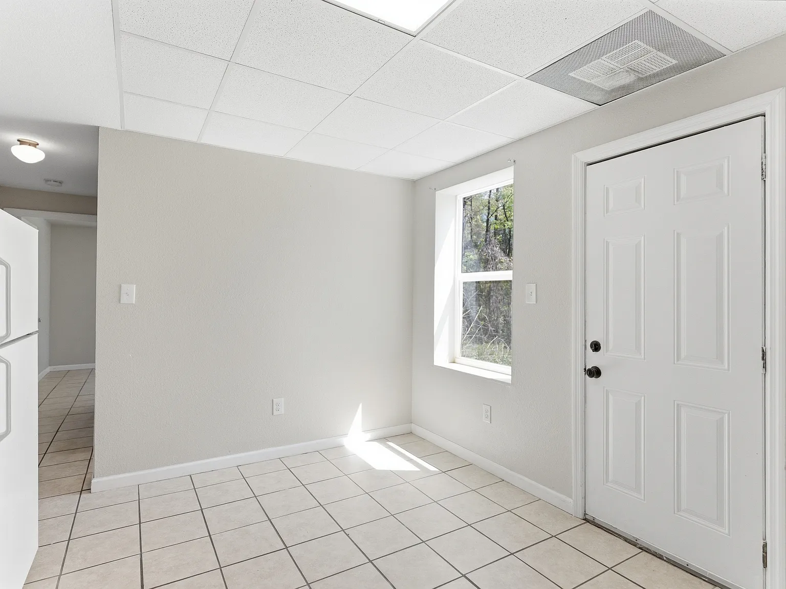 Golf View Apartments — Photo 4