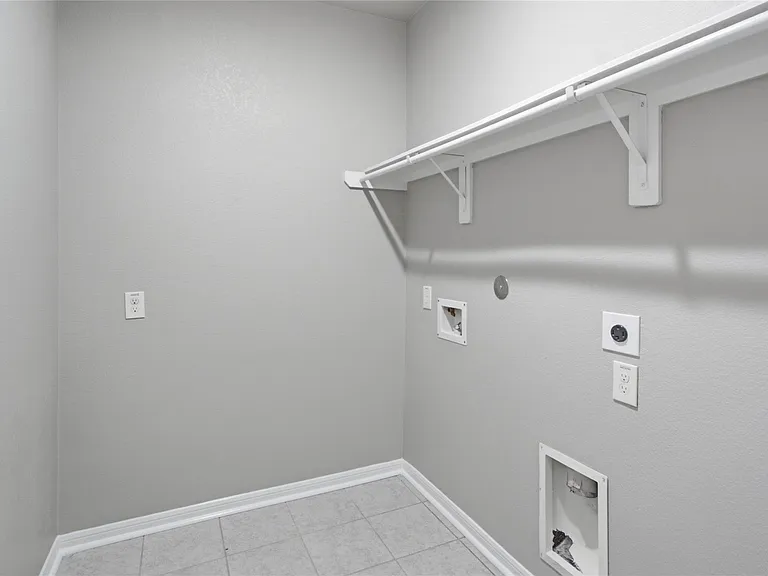 10406 Sill Prairie Dr — Photo 28