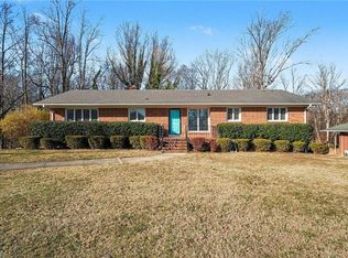 914 Oakcrest Dr, Reidsville, NC 27320