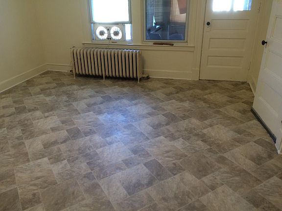 New vinyl kitchen floor