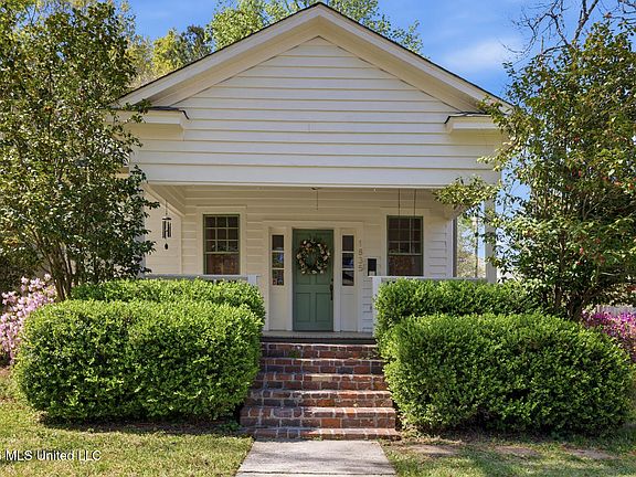 4th image of 1835 Lyncrest Ave