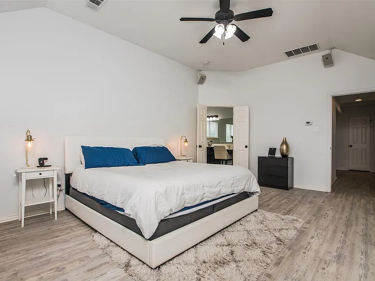 1320 Wheatear Dr — Photo 15