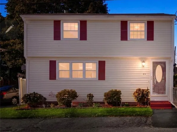 23 Kinsman St, Cumberland, RI 02864