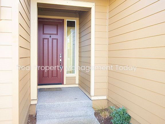 2nd image of 17920 149th St E