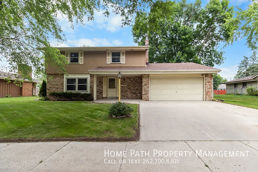 1412 Cottonwood Dr
