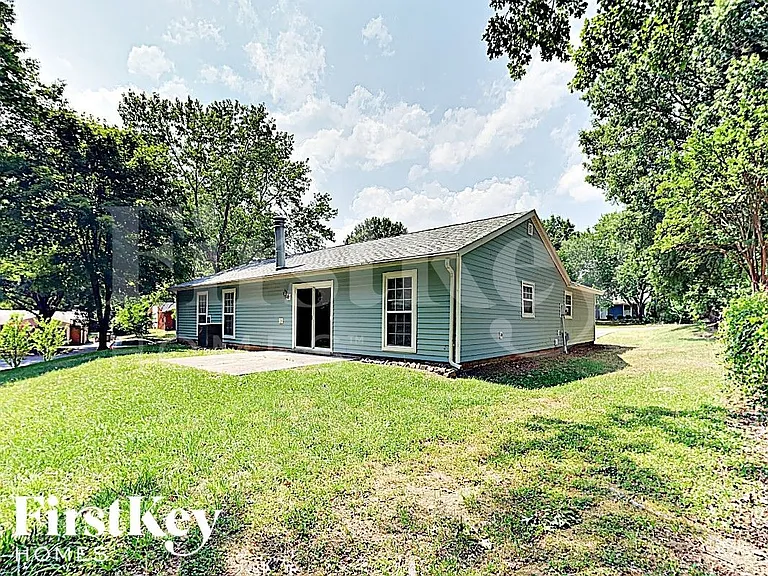 6417 Pineburr Ct — Photo 13
