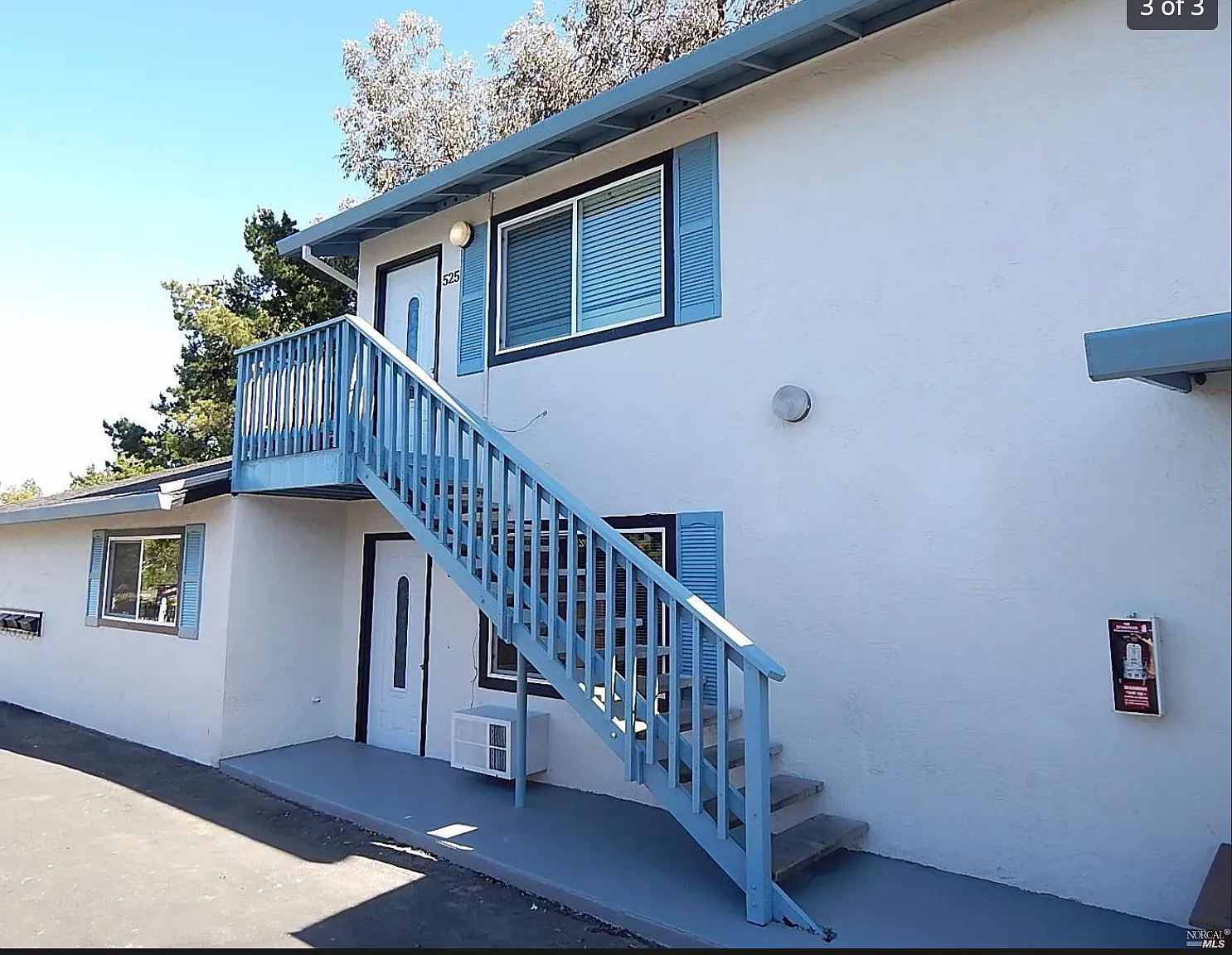 2 bed, 1.5 bath, 950 sqft, $2,700 — Photo 2
