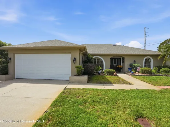 5500 Wesson Rd, New Port Richey, FL 34655