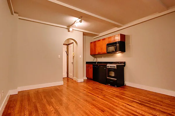 Rented by MetroNest | media 8