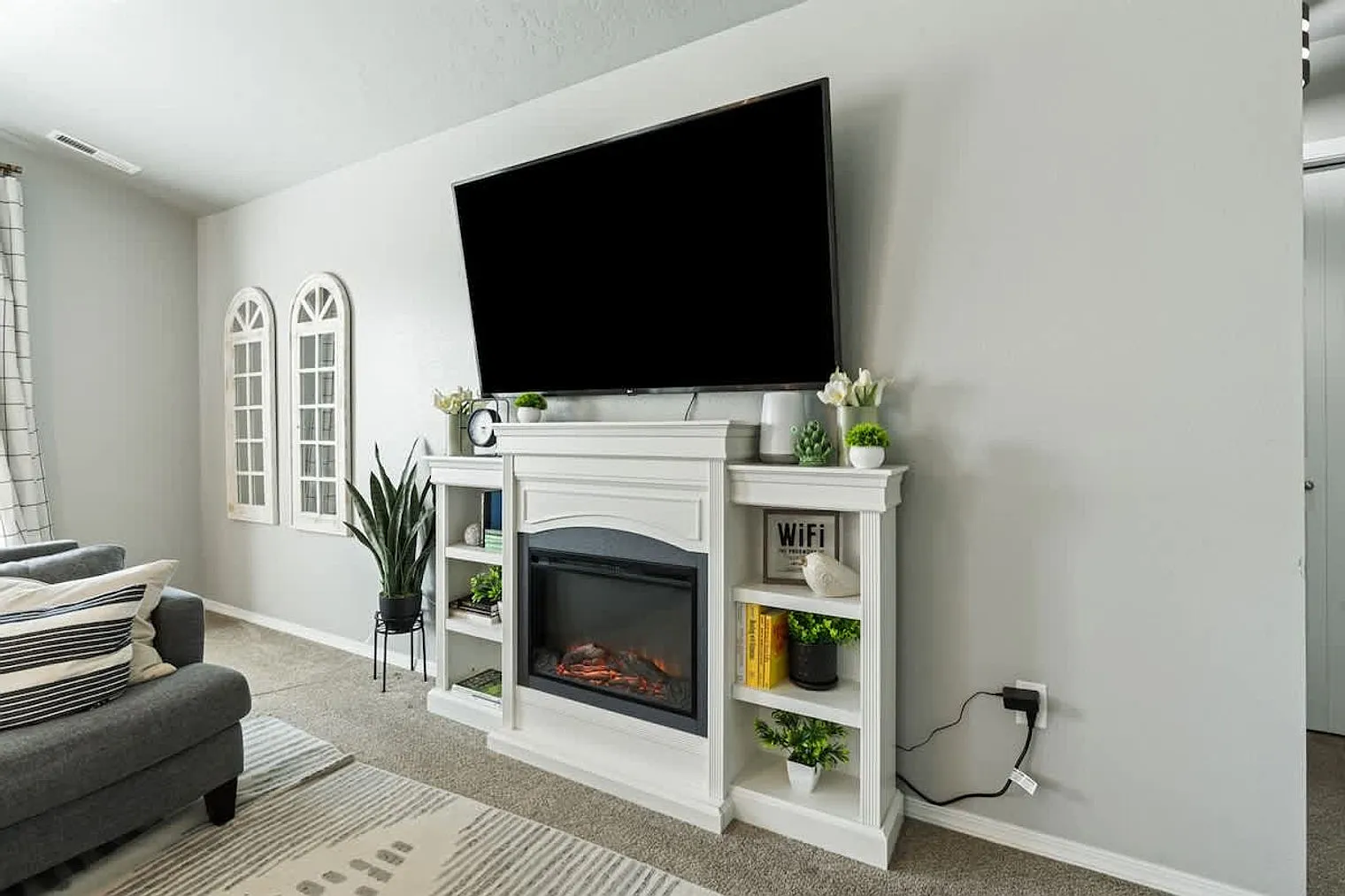 3 bed, 2.0 bath, 1517 sqft, $4,431 — Photo 4