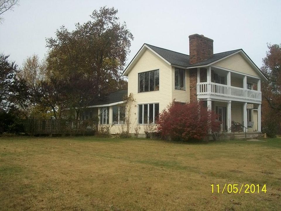 2nd image of 212 W Highway 32