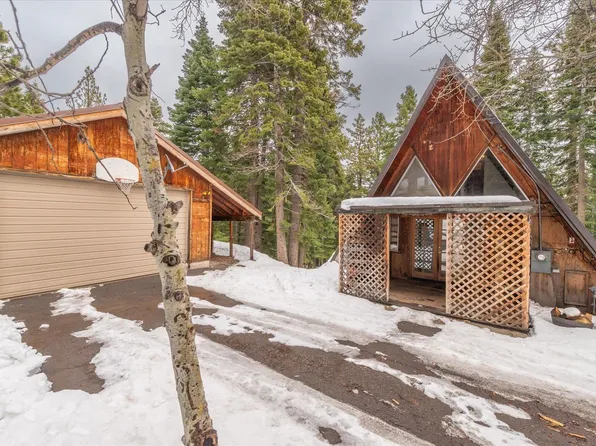 11485 Lockwood Dr, Truckee, CA 96161