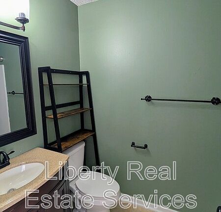 4th image of 1801 Dunlevie Rd