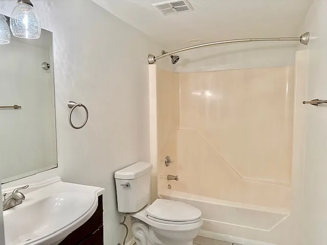 1208 Manassas Ct #A — Photo 13