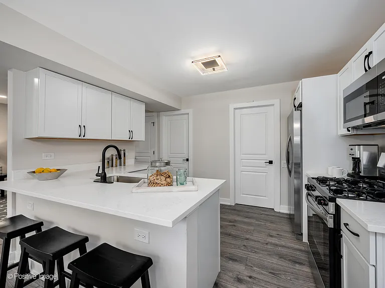 1285 Summersweet Ln — Photo 8