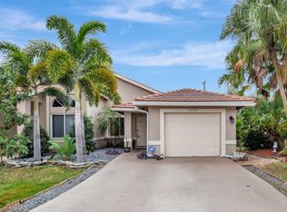 6549 Marissa Cir, Lake Worth, FL 33467