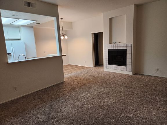 2nd image of 13 Whippoorwill Ln #1