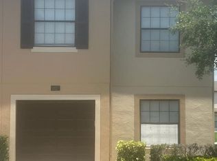 2627 Edgewater Falls Dr, Brandon, FL 33511