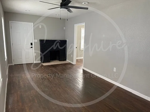 7411 Montgall Ave — Photo 3