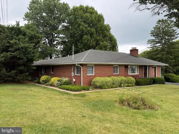 3 Culwell Dr, Mount Airy, MD 21771