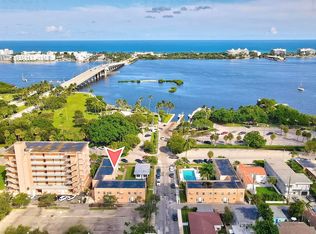 31 S Golfview Rd APT 3, Lake Worth, FL 33460