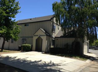 2042 Santa Rita St, Salinas, CA 93906