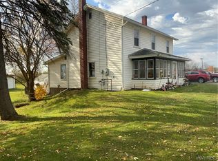 10896 Ridge Rd, Medina, NY 14103