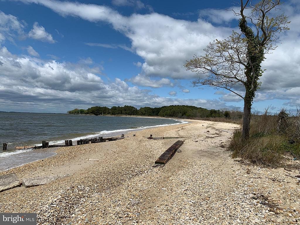 13945 Cornfield Harbor Dr, Scotland, MD 20687 Zillow