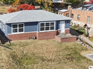 2504 S 48th St, Omaha, NE 68106