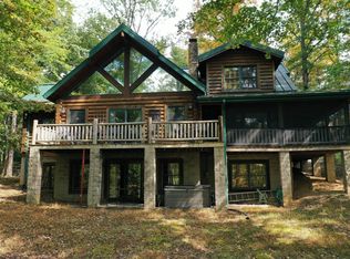 7275 Hamilton Creek Rd, Nashville, IN 47448