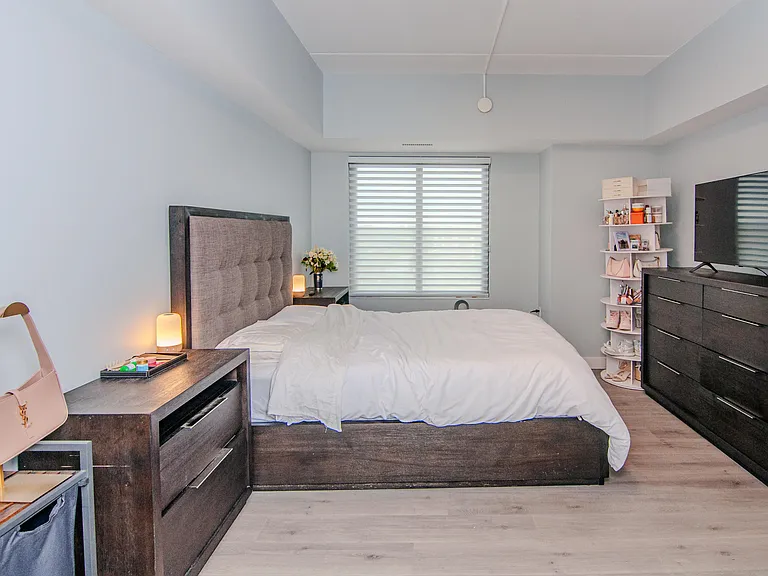 111 N Ashley St #701 — Photo 24