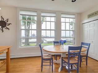 58-60 Washington St #2, Newport, RI 02840
