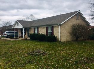 100 Parkwood Dr, Wilmore, KY 40390