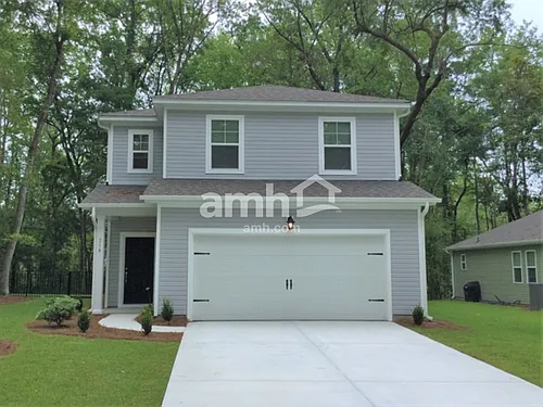 218 Swan Dr Photo 1