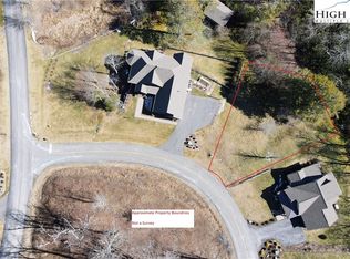 43 Running Bear Cir, Banner Elk, NC 28604