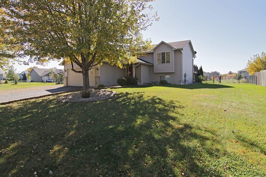 1st image of 6701 Setzler Pkwy N