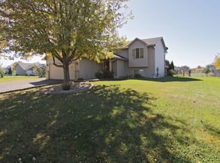 6701 Setzler Pkwy N, Brooklyn Park, MN 55445