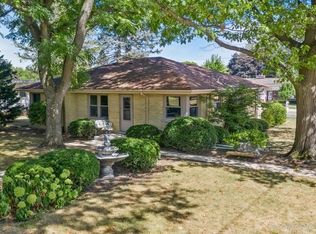 816 S President St, Wheaton, IL 60189