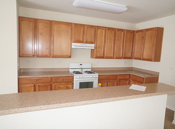 2nd image of 24116 Mission Creek Ct