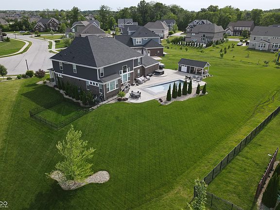 2nd image of 5732 Lake Bend Ct