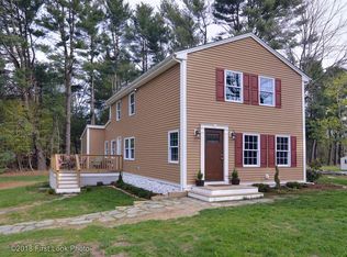 13 Maxson Hill Rd, Ashaway, RI 02804