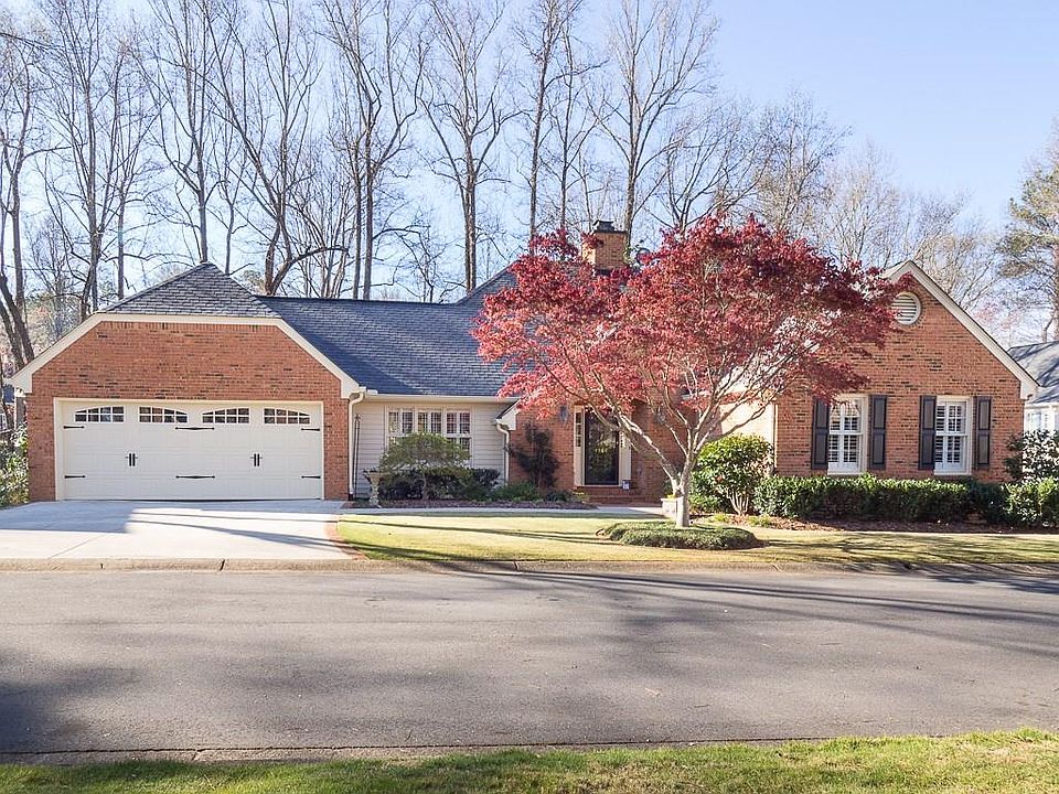 1st image of 4506 Woodhaven NE