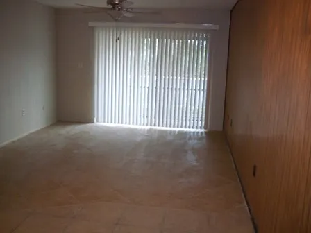 1 bed, 650 sqft, $1,050 — Photo 2