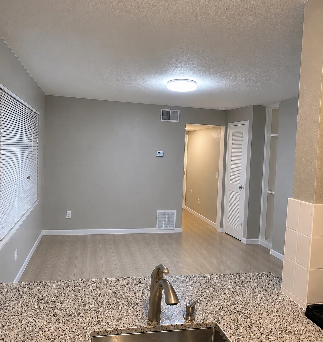 2 bed, 900 sqft, $2,195 — Photo 1