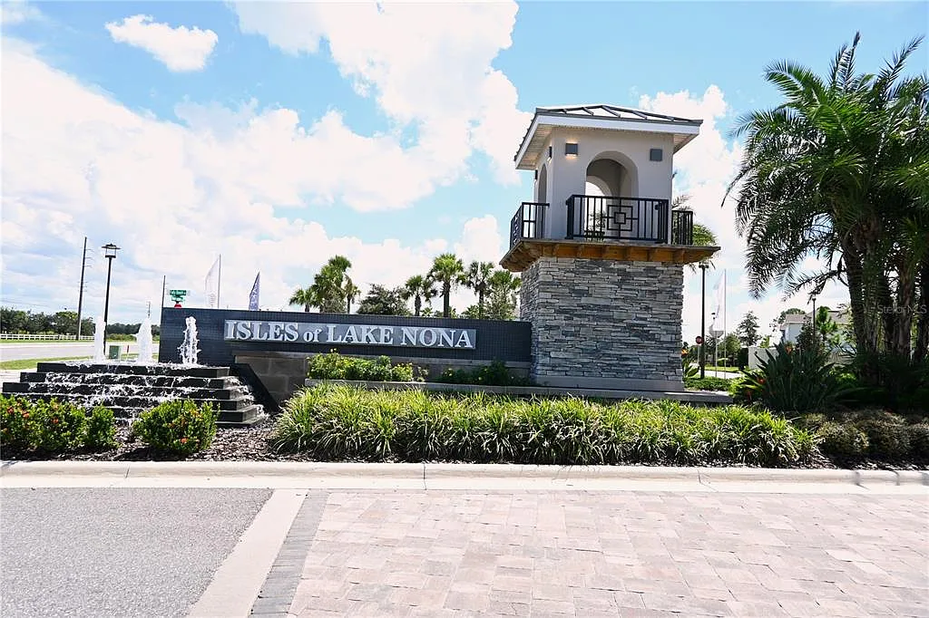 4 bed, 3.0 bath, 1809 sqft, $2,950 — Photo 3